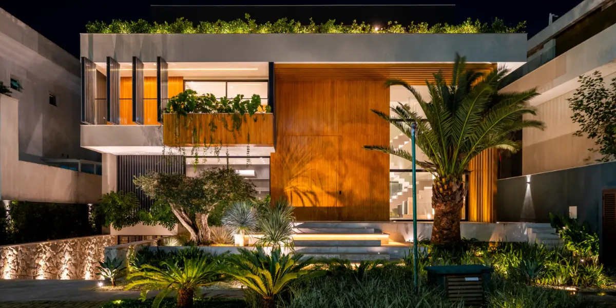 Casa Triplex Condomínio Santa Monica Jardins